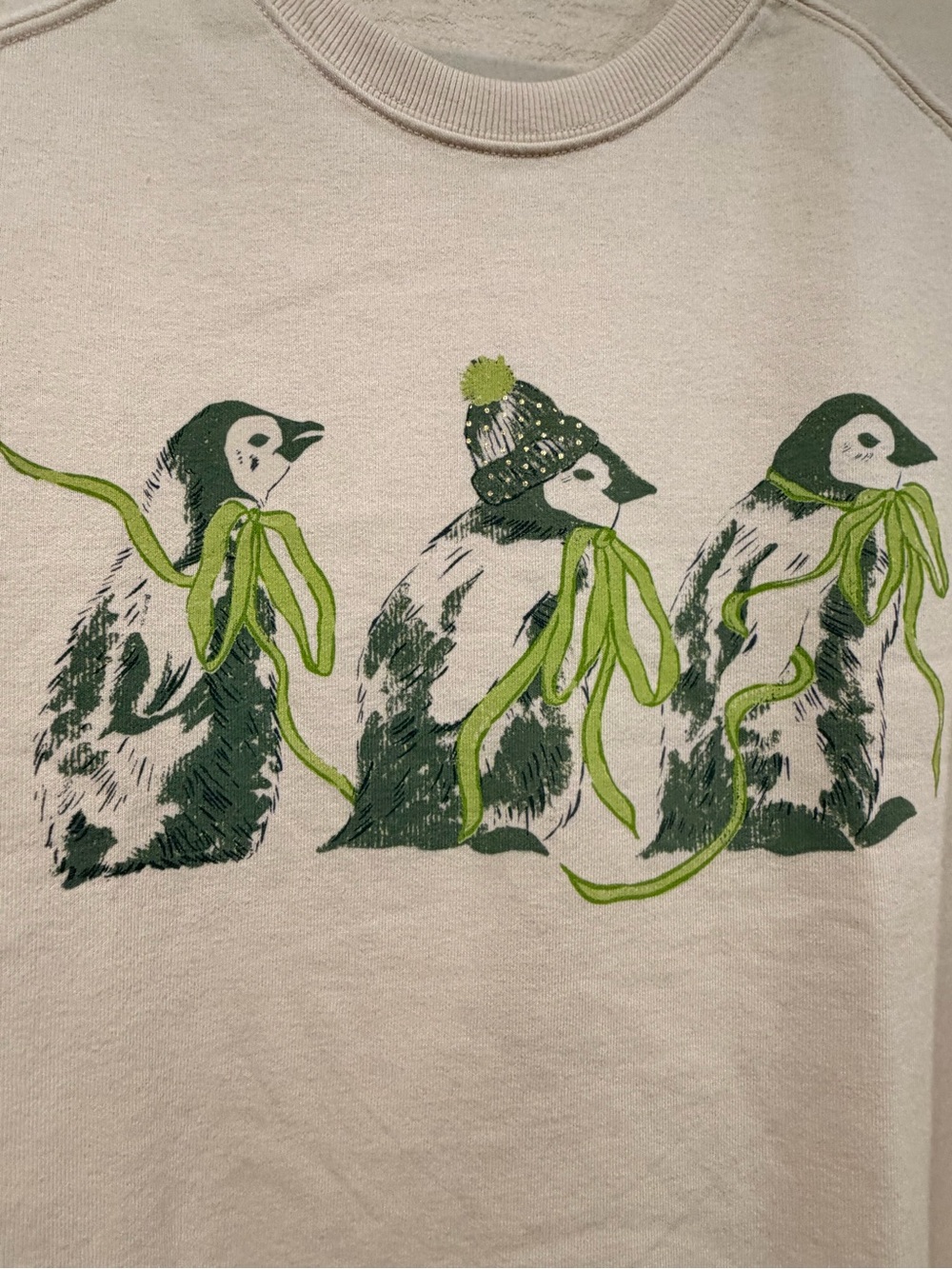 NWOT Maeve Anthropologie Size M Penguin Bow Graphic Sweatshirt Beige Holiday - Picture 2 of 9